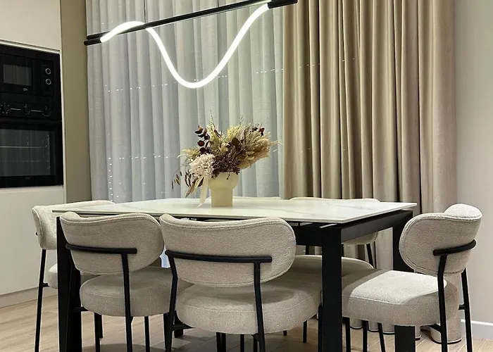 Modern Near * Durrës