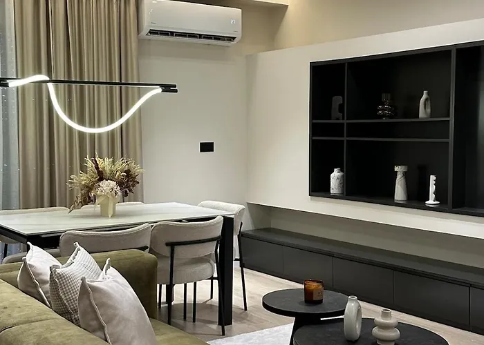 Modern Near 公寓 Durrës